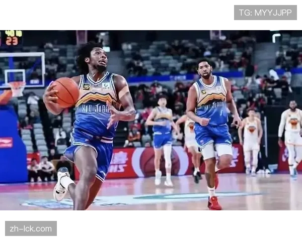 新疆伊力特96比104不敌深圳马可波罗，特奎维恩史密斯45分15篮板14助攻